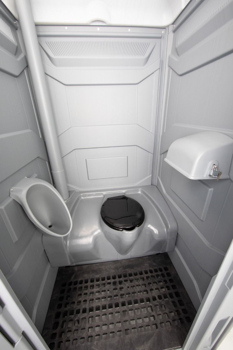 the-pj-porta-potty-indise-view